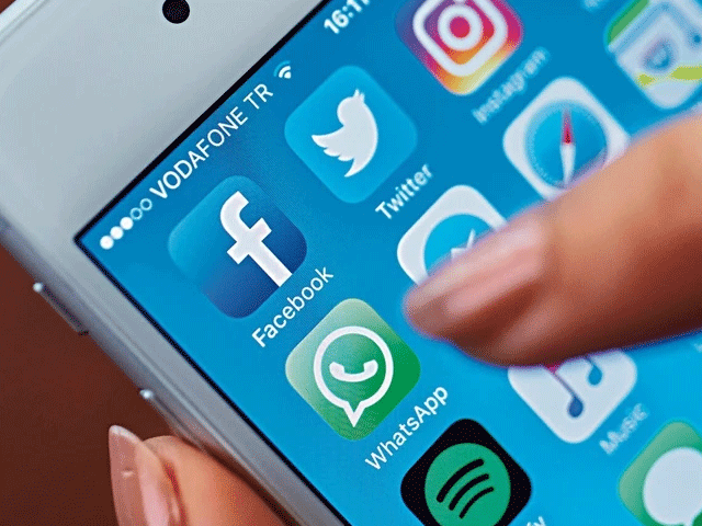 whatsapp delete for everyone