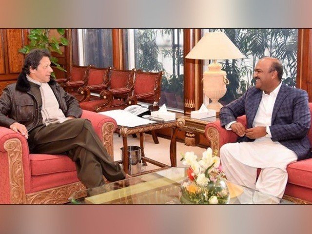 nadeem afzal chan leave pti