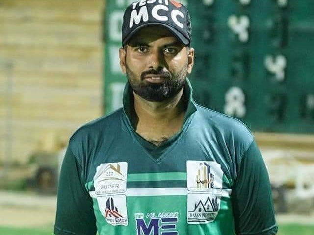 imran khan bowler karachi