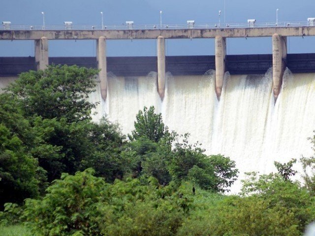 water level in dams
