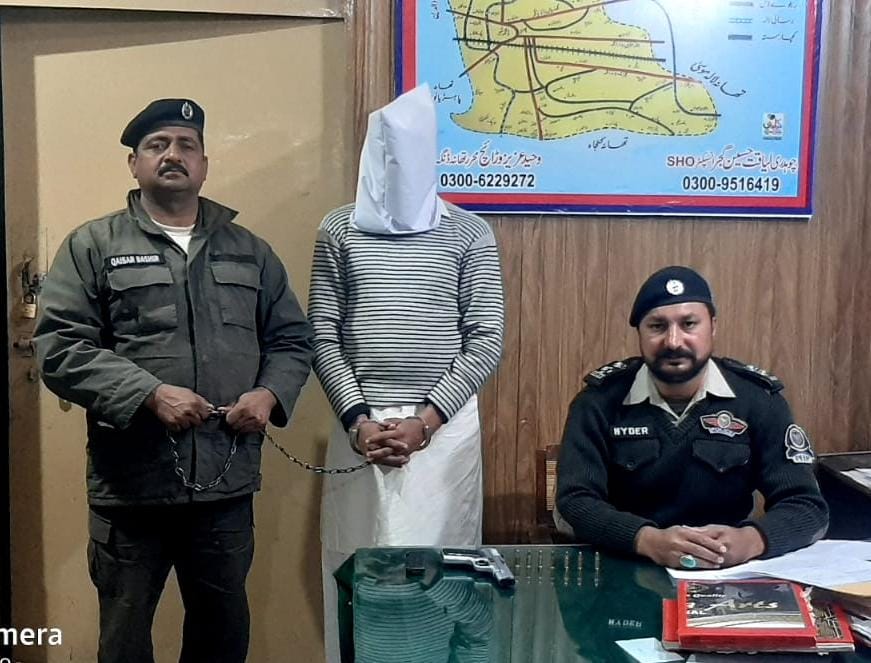 patrolling police mojianwala