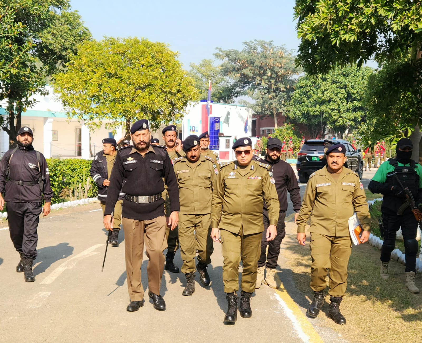 RPO Gujrat visited mandi bahauddin district