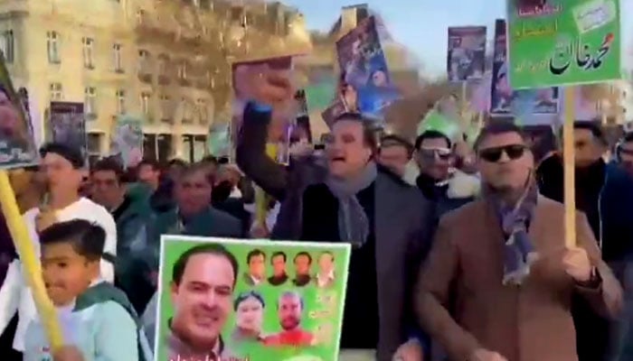 Demonstration in France against arrest of Muhammad Khan Bhatti