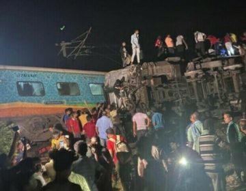 Collision between passenger and freight trains in India, 280 killed