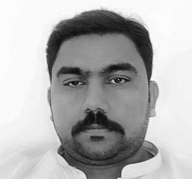 Miana Gondal A young boy died after being bitten by bees