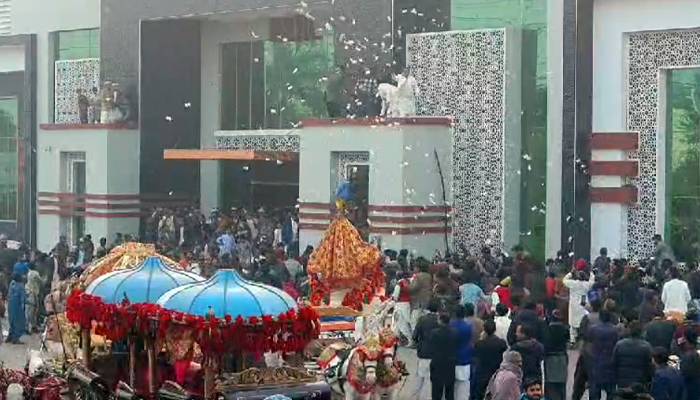 Millions of rupees were spent on the wedding of a tea seller