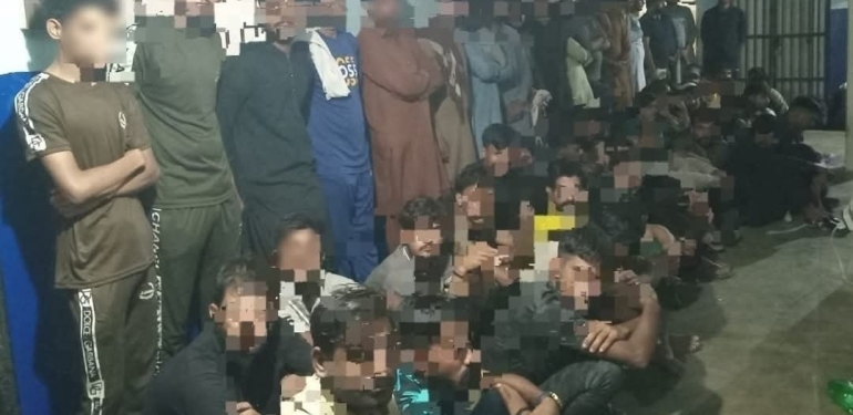 گوادر سے غیر قانونی طور پر ایران جانے والے 56 افراد گرفتار